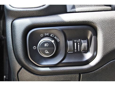 Used 2023 RAM 1500 Laramie image 22