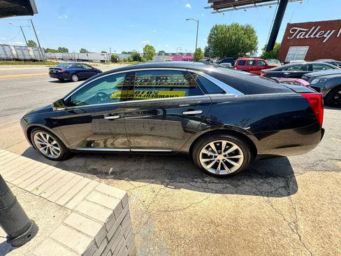 Used 2013 Cadillac XTS Luxury FWD image 6