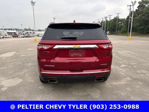 Used 2019 Chevrolet Traverse Premier w/ Driver Confidence II Package FWD image 6