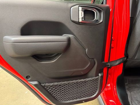 Used 2025 Jeep Wrangler Unlimited Sport S 4xe image 14