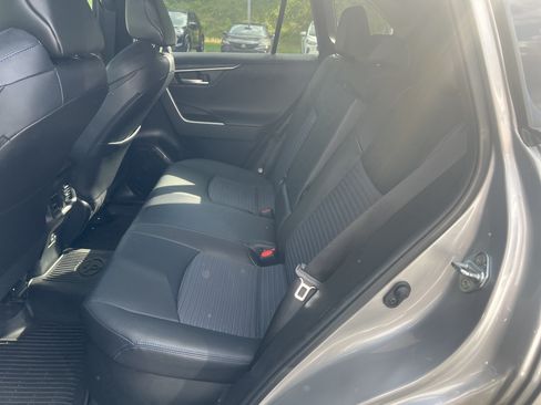 Used 2023 Toyota RAV4 XSE AWD/4WD image 13