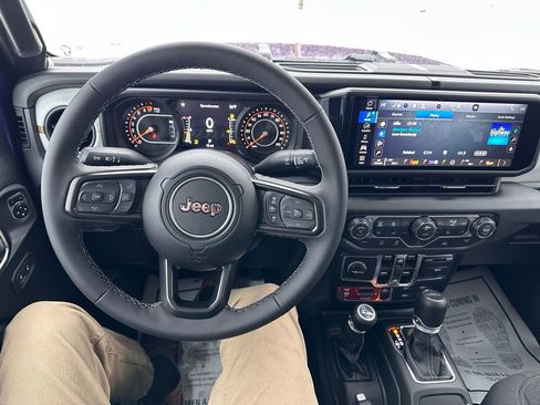 New 2026 Jeep Gladiator Willys image 14