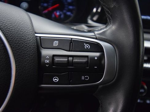 Used 2022 Kia K5 GT-Line FWD image 34