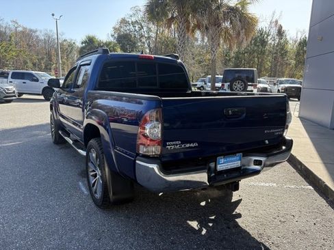 Used 2015 Toyota Tacoma PreRunner image 3