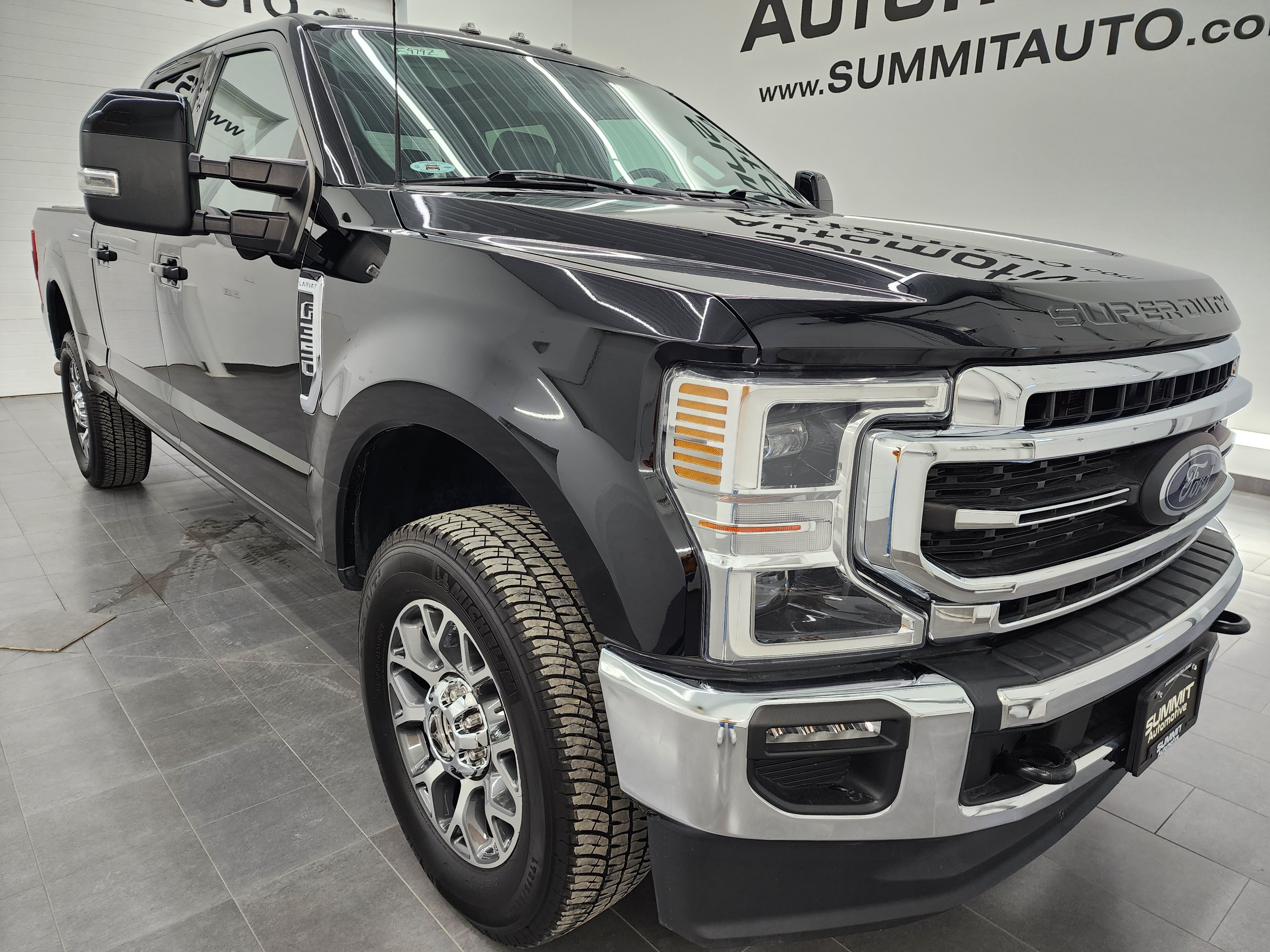 Used 2021 Ford F350 Lariat w/ Lariat Ultimate Package AWD/4WD image 2