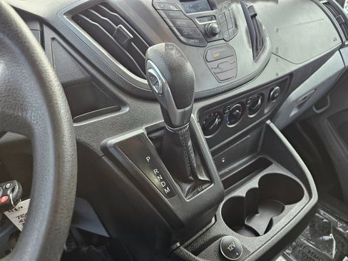 Used 2019 Ford Transit 250 148 Medium Roof image 11