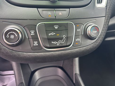 Used 2024 Chevrolet Malibu LS w/ Driver Confidence Package image 11