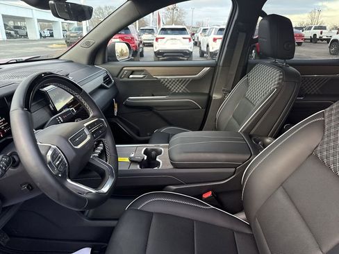 Certified 2024 GMC Acadia Denali w/ Super Cruise Package image 26