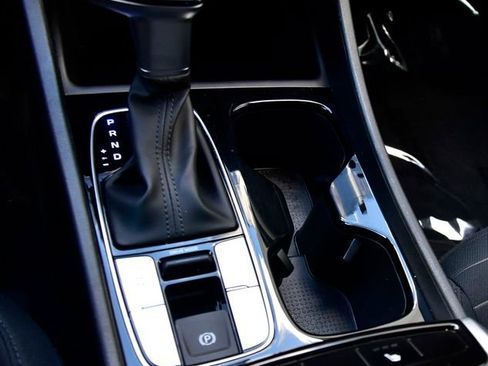 Used 2022 Hyundai Santa Cruz SEL Premium image 24