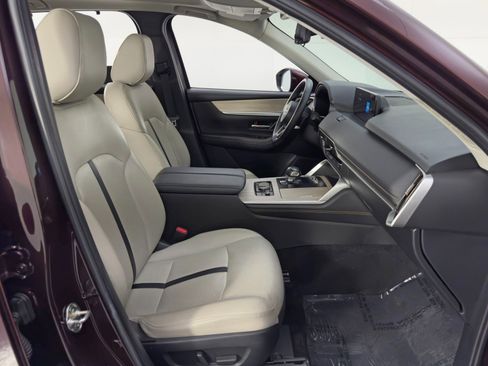 Used 2024 MAZDA CX-90 Plug-In Hybrid w/ Premium Pkg image 15