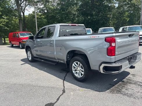Used 2024 Chevrolet Silverado 1500 LT AWD/4WD image 7