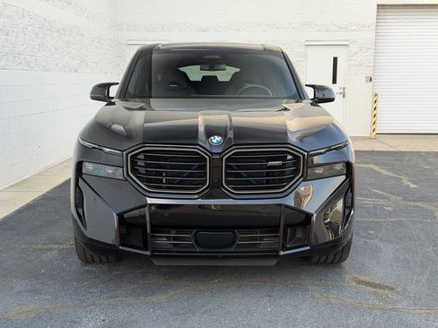Certified 2023 BMW XM AWD/4WD image 6
