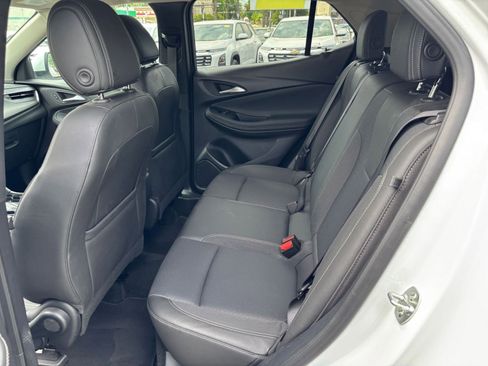 Used 2025 Buick Encore GX Preferred image 24