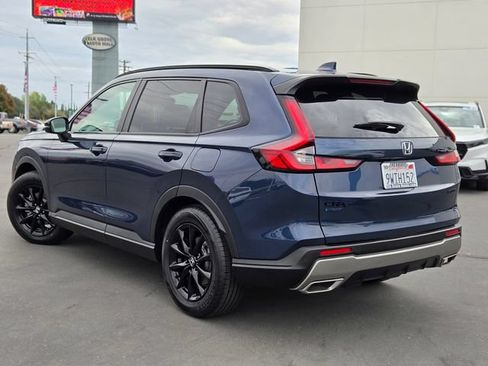 Certified 2026 Honda CR-V Sport image 6