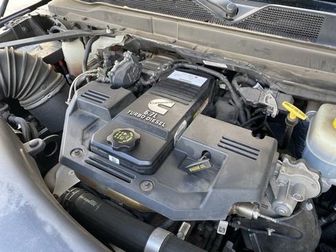 Used 2021 RAM 3500 Tradesman image 11