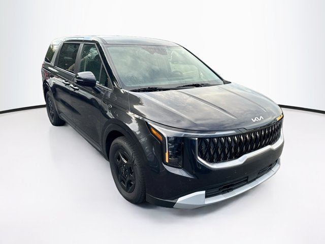 Certified 2026 Kia Carnival FWD image 3