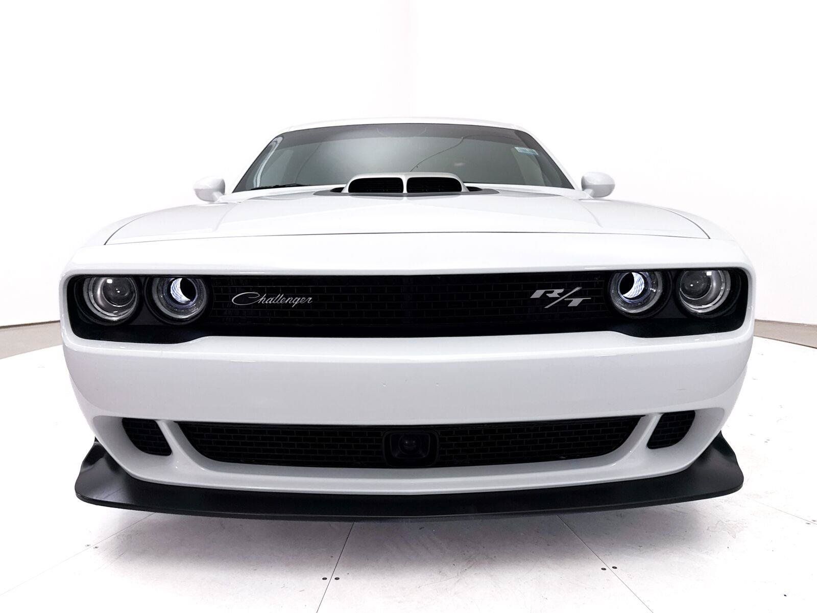 Used 2023 Dodge Challenger R/T Scat Pack RWD image 15