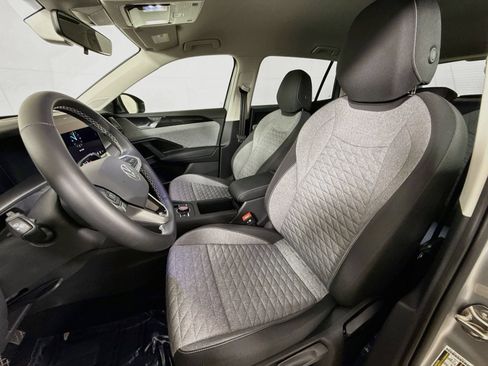 Certified 2026 Volkswagen Tiguan S AWD/4WD image 5