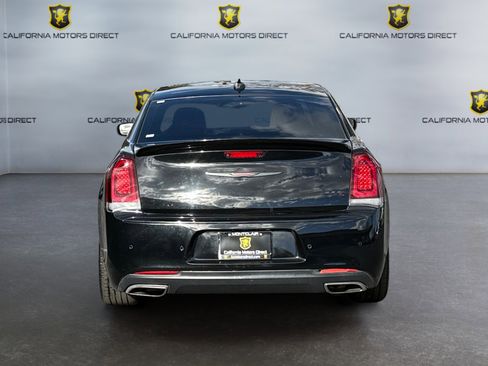 Used 2022 Chrysler 300 S w/ Comfort Group image 4