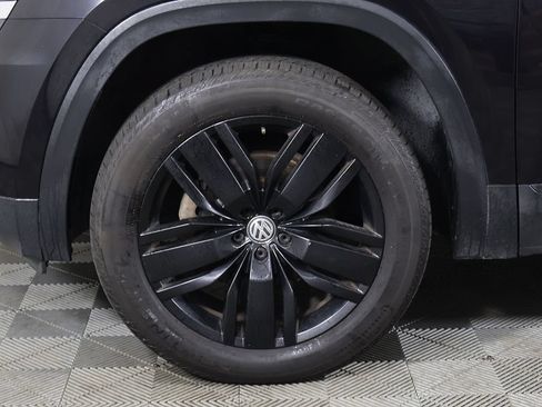 Used 2018 Volkswagen Atlas SE AWD/4WD image 23