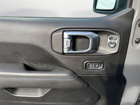 Used 2021 Jeep Wrangler Unlimited Rubicon 4xe w/ Advanced Safety Group image 23