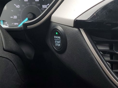 Used 2021 Ford Escape SEL image 17