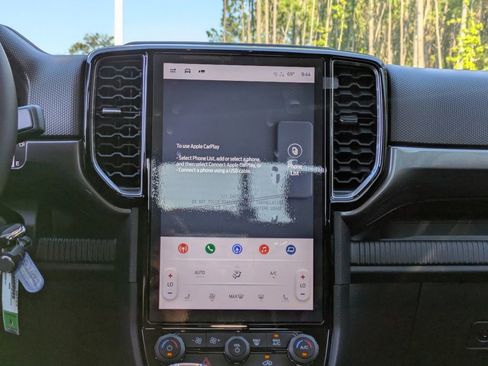 New 2025 Ford Ranger XLT w/ Equipment Group 301A High image 19