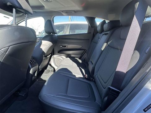 Certified 2025 Hyundai Tucson SEL image 12