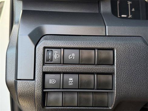 Certified 2025 Toyota Tacoma SR image 18