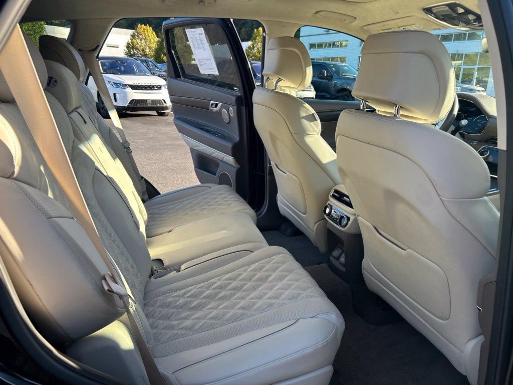 Used 2022 Genesis GV80 3.5T w/ Prestige Package 07 AWD/4WD image 11