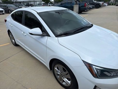 Used 2020 Hyundai Elantra SEL w/ Cargo Package (C1) FWD image 4