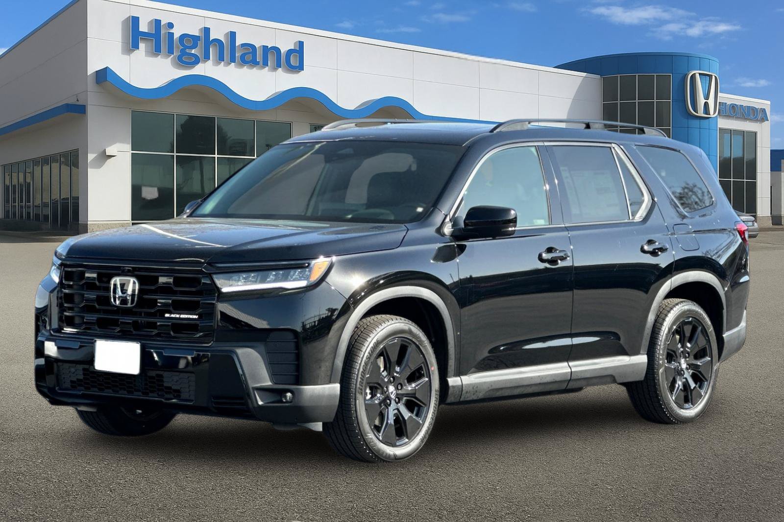 New 2026 Honda Pilot Black Edition image 1