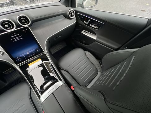 New 2026 Mercedes-Benz GLC 300 4MATIC image 14