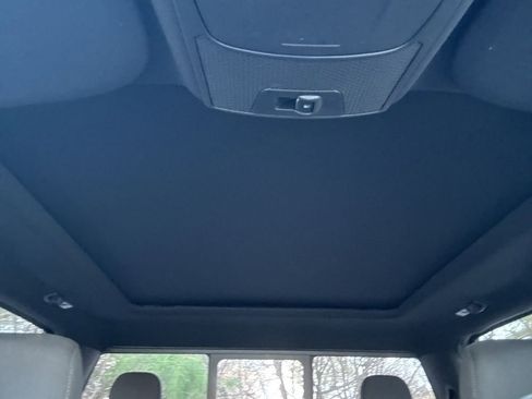 Used 2019 Ford F150 XLT w/ Equipment Group 302A Luxury AWD/4WD image 14
