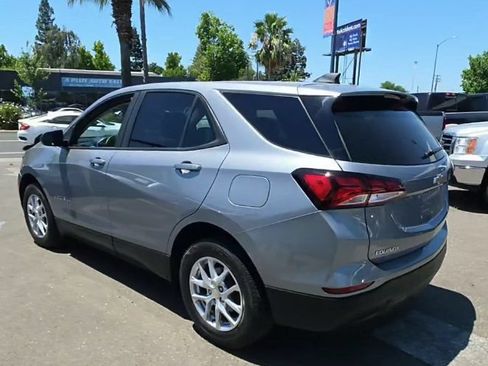 Used 2023 Chevrolet Equinox LS w/ LS Convenience Package AWD/4WD image 27