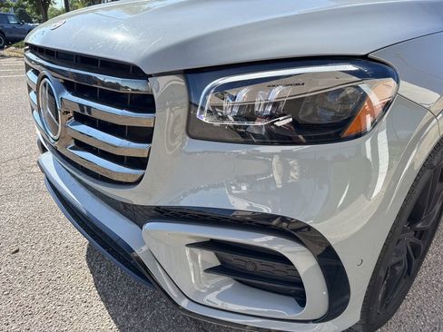 Used 2024 Mercedes-Benz GLS 450 4MATIC image 2