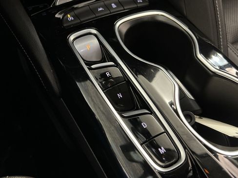 Used 2023 Buick Envision Essence image 20