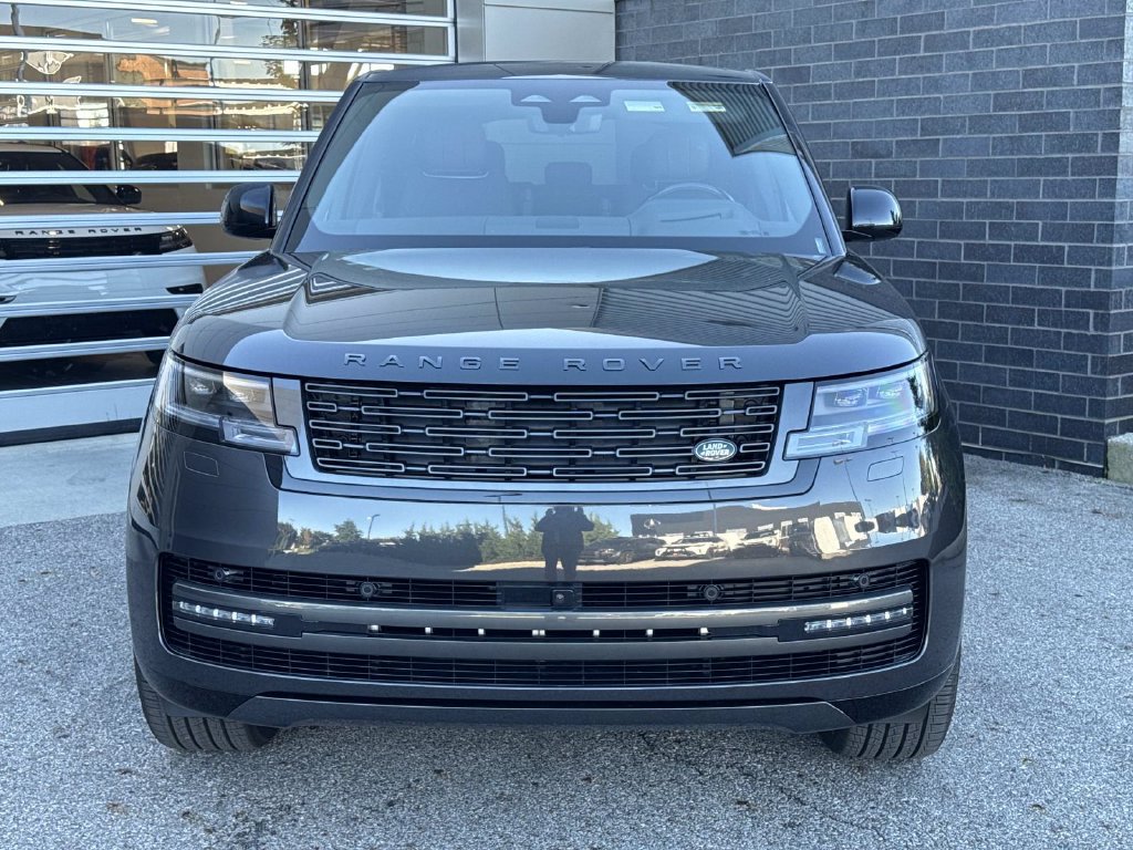New 2027 Land Rover Range Rover SE AWD/4WD image 2