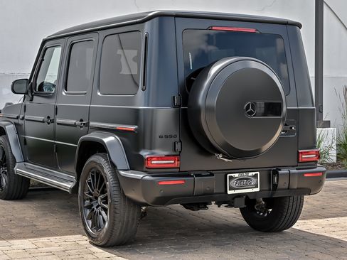 Used 2023 Mercedes-Benz G 550 image 11