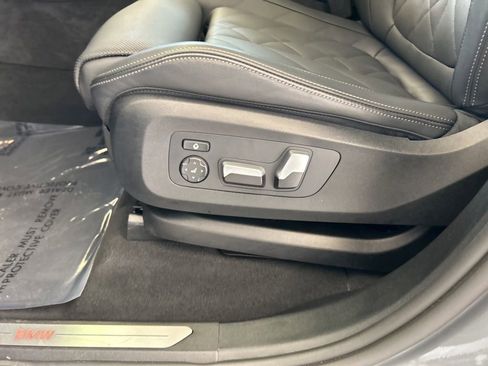 Used 2026 BMW X5 sDrive40i image 51