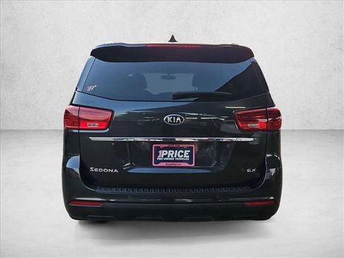 Used 2020 Kia Sedona EX FWD image 6