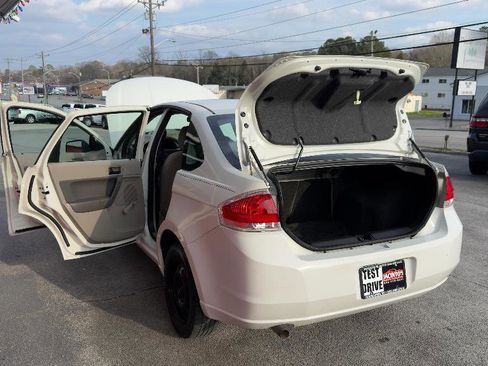 Used 2009 Ford Focus S image 35