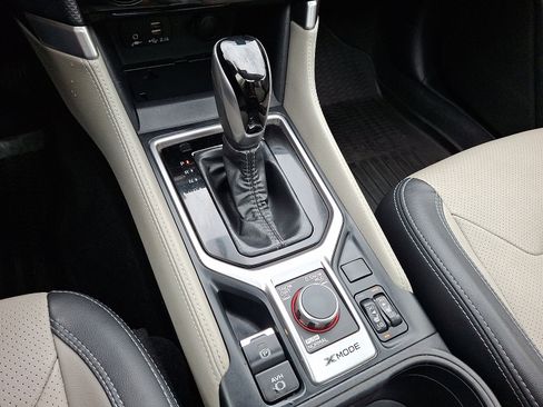 Used 2019 Subaru Forester Limited image 13