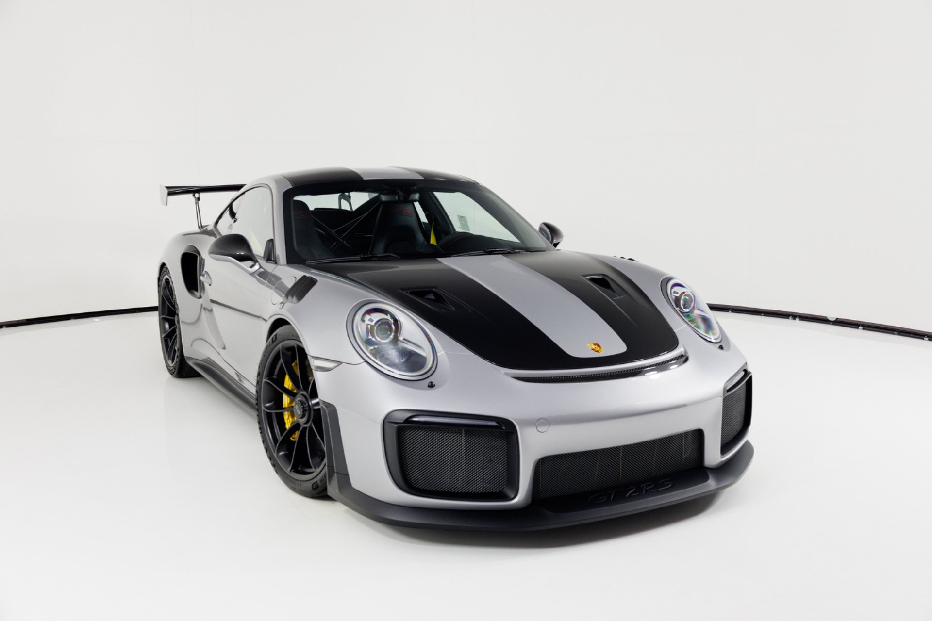 Used 2018 Porsche 911 GT2 RS RWD image 55