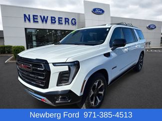 Used 2025 GMC Yukon XL AT4 Ultimate w/ LPO, AT4 Appearance Package AWD/4WD 360° Tour