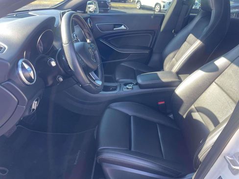 Used 2016 Mercedes-Benz CLA 250 image 5