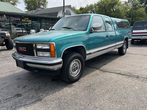 Used 1993 GMC Sierra 2500 4x4 Extended Cab image 2