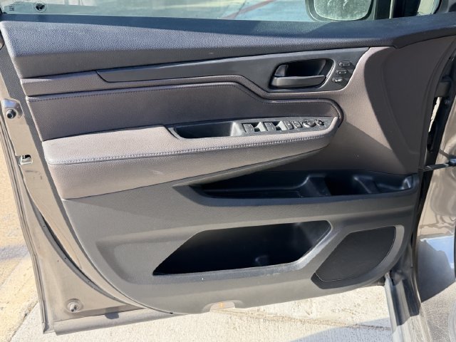 Used 2019 Honda Odyssey EX-L image 11