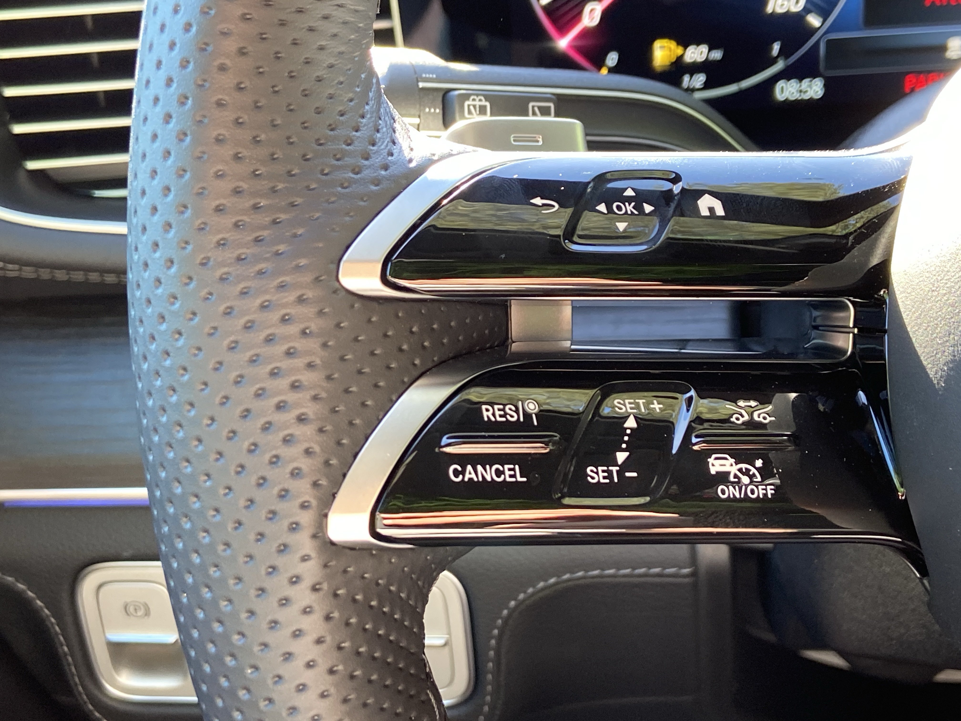 New 2026 Mercedes-Benz GLE 450 4MATIC image 24