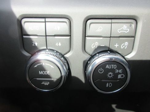New 2026 GMC Sierra 1500 Denali Ultimate AWD/4WD image 16